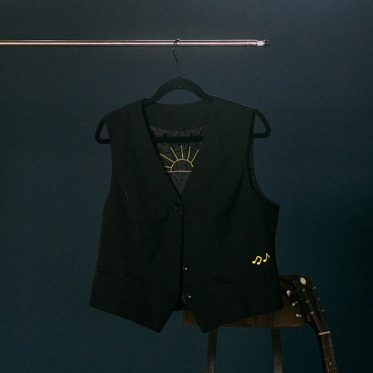 Black Sunshine Melody Vest in 4X-Large